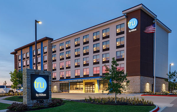 Tru by Hilton Frisco Dallas